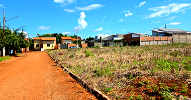 Terreno em Rio Branco - MT com 300m²