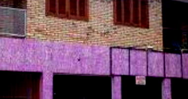 Residencial e Comercial Desocupado em Leilão