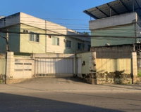 Casa em Duque de Caxias com 582 m² -