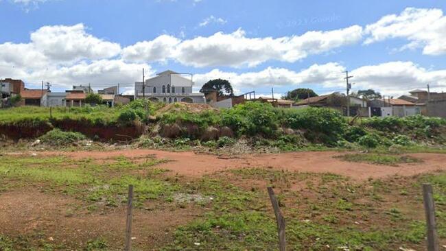 Terreno com 250m² em Itapeva/SP