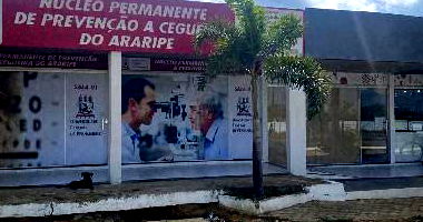 Casa com 206,49m² área total e privativa, desocupada