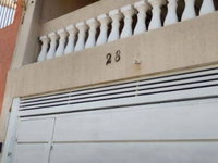 Casa com 3 quartos, 2 banheiros e 2 vagas de garagem
