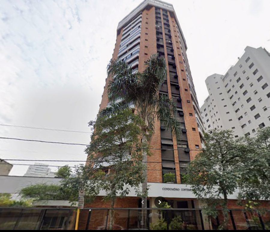 Apartamento Luxuoso com 1 Quarto e Varanda em Jardim Paulista