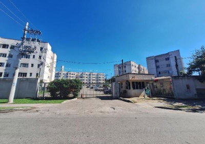 Apartamento com 2 Quartos e Vaga de Garagem em São Gonçalo