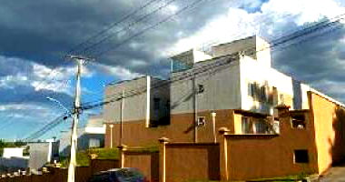 Apartamento com 2 quartos, 1 vaga de garagem