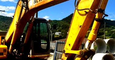 Escavadeira Hidráulica New Holland Ano 2008