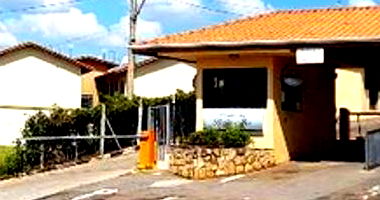 Apartamento com 59m² e Vaga em Condomínio Residencial Beija-Flor