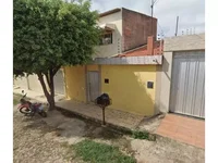 Casa com 3 quartos, 2 banheiros e 198,75m² construídos