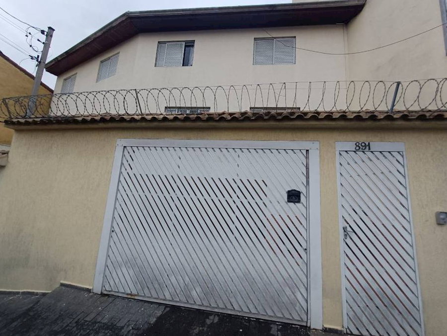 Casa com 3 dormitórios, 1 vaga de garagem, 135,82 m² construídos, ocupada
