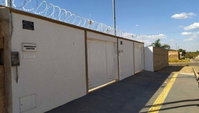 Casa em Condomínio com 3 Quartos e 2 Banheiros