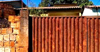 Casa com 2 quartos em Santo Antônio do Descoberto/GO