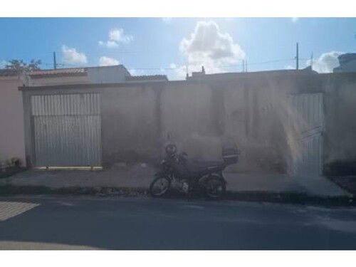 Casa Ocupada em Me. Paulina com 1 Quarto e 38,33 m²