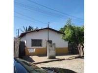 Casa com 2 quartos, 49,28m², terreno 140,25m², desocupada