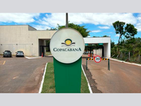 Casa em Abadia de Goiás com 222,70m² construída e 520m² de terreno - Ocupada