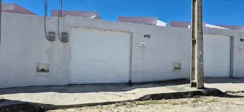 Casa com 2 Quartos e Varanda em Horizonte/CE