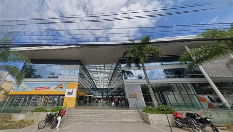Sala comercial com 24m², 1 banheiro, ocupada