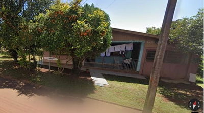Terreno Urbano com Casa de Alvenaria em Alto Alegre/RS