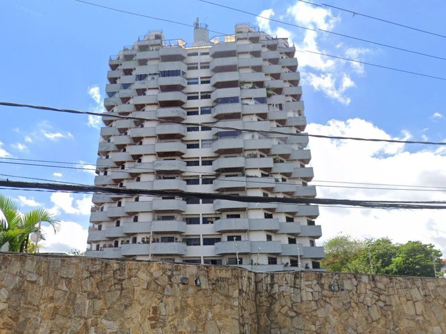 Apartamento 3 dormitórios com 2 vagas em São Paulo