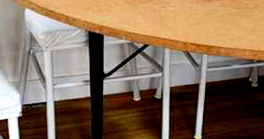 100 Cadeiras Tiffany Brancas de Festa