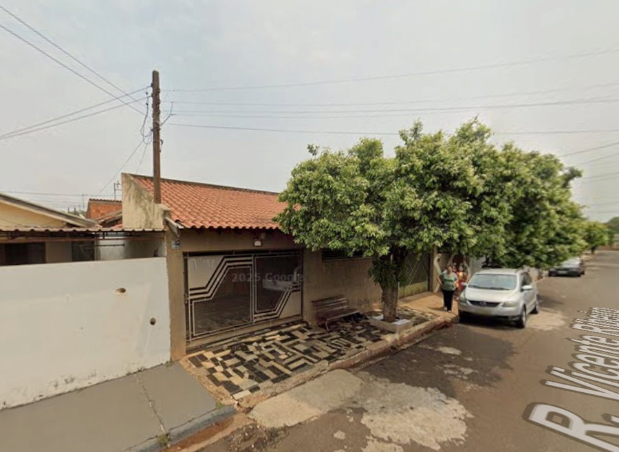Prédio Residencial com Terreno em Santa Cruz do Rio Pardo