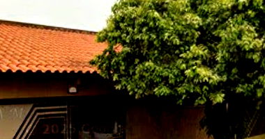 Prédio Residencial com Terreno em Santa Cruz do Rio Pardo