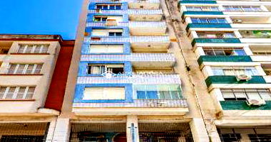 Casa espaçosa de 313 m² construída, ocupada, perfeita para reformas