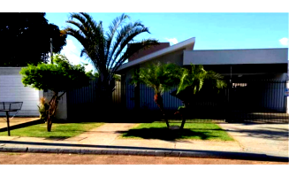 Casa em Rondonópolis com 3 quartos e 223m² de área construída