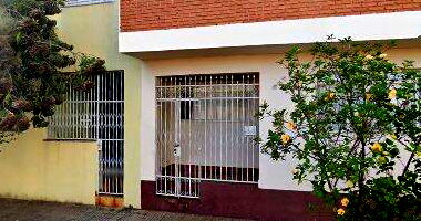 Casa em Piracicaba com 6,40m de frente e 6,10m de fundo
