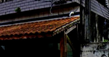 Imóvel Comercial e Casa com terreno amplo e benfeitorias