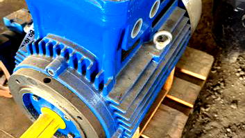 Motor elétrico CEMP 15cv Potente e Eficiente