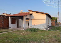 Casa residencial com 1 quarto, 1 banheiro, ocupada, área construída de 61.87m²
