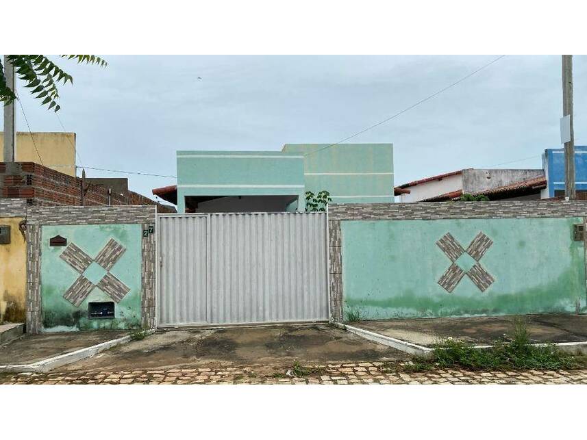 Casa padrão com 1 quarto, 1 banheiro, 1 vaga, 69m² construída