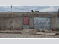 Casa com 37,15 m² construídos em terreno de 225 m², ocupada