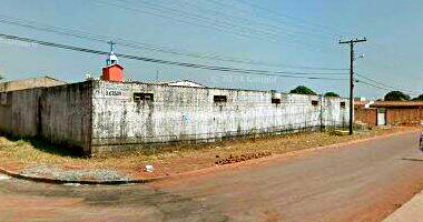 Casa com 2 quartos, banheiro, sala e cozinha, 47,5m² construída