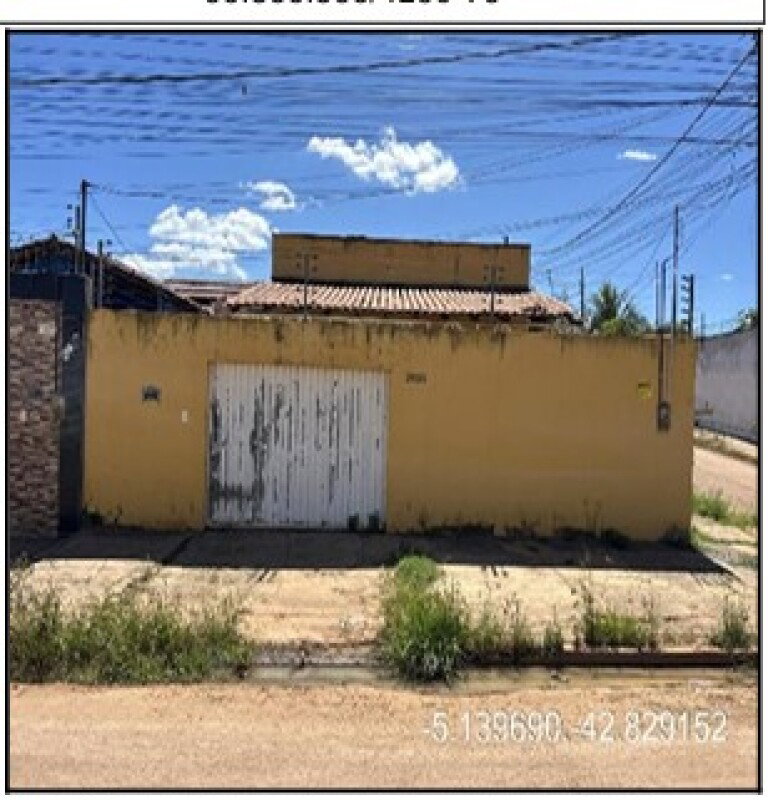 Casa com 1 vaga e 127,4 m² de área privativa