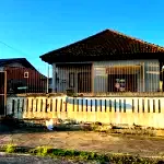 Casa de alvenaria com terreno de 450m² no bairro Primor, Sapucaia do Sul