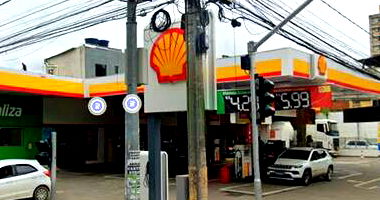 Posto de Combustível com Galpão e Salas