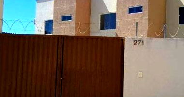 Casa em Condomínio com 3 Quartos em Natal