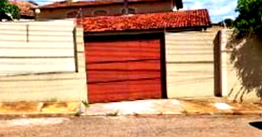 Casa 2 quartos, 4 banheiros, 1 vaga, 338m² construídos