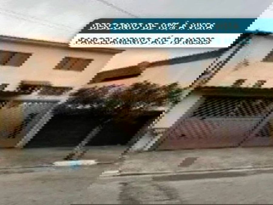 Casa 195m² com terreno de 295m², imóvel ocupado, ideal para investimento