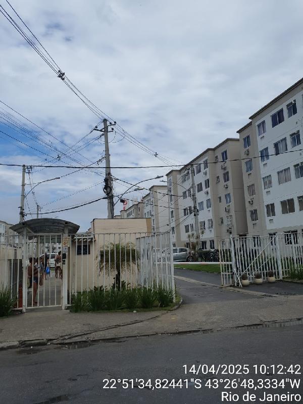 Apartamento com 2 quartos em Realengo, Rio de Janeiro
