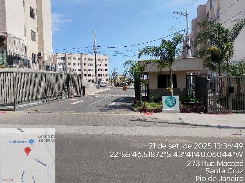 Apartamento com 2 Quartos e Vaga em Rio de Janeiro