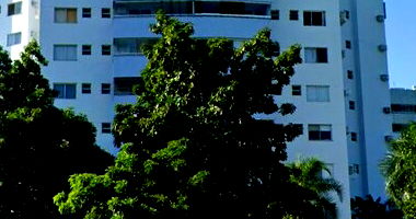 Apartamento com 114m² na Barra da Tijuca, desocupado