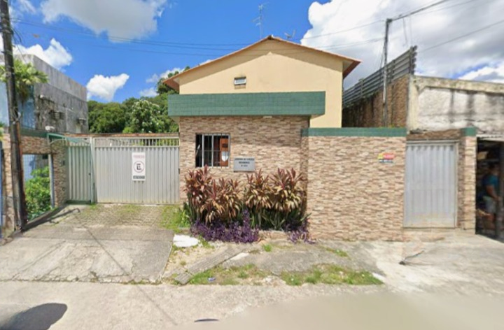 Casa Ocupada com 40,18 m² em Condomínio