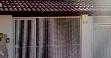 Casa com 2 quartos e 1 banheiro em Vila Etna - Campo Belo/MG