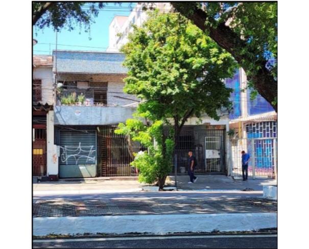 Prédio 4 Quartos, 2 Salas, 2 Banheiros, 236m² -