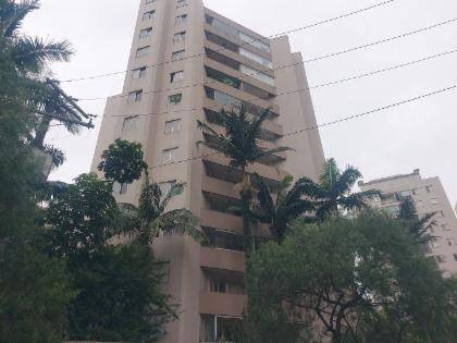 Apartamento de 68 m² com 2 quartos
