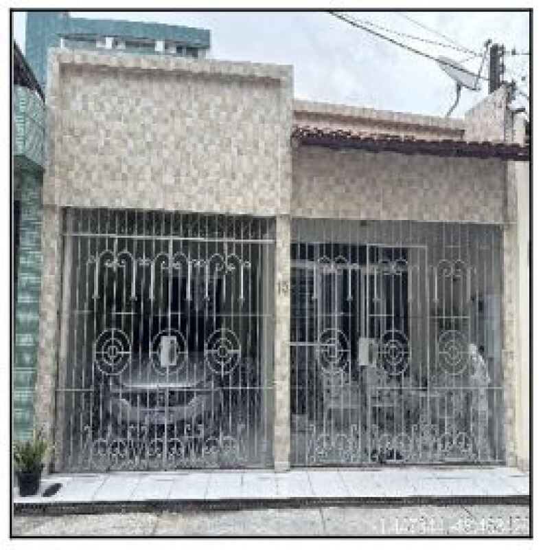 Terreno amplo com 0 quartos e 0 banheiros, área total 0 m²