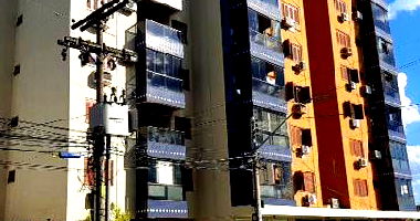 Apartamento com 1 Vaga de Garagem no Centro