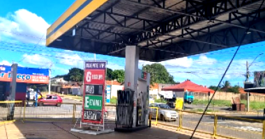 Terreno com Estrutura para Posto de Combustível - 580m²